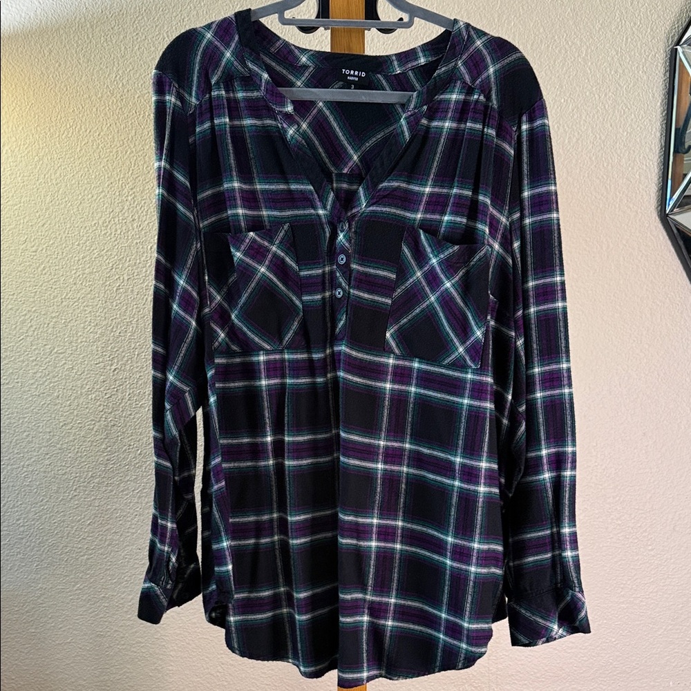 Torrid Black and Purple Plaid Tunic